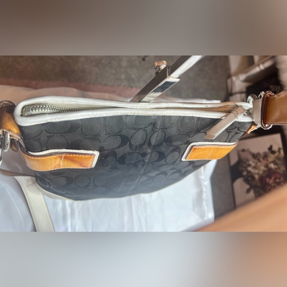 Coach bag - Picture 8 of 11